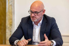 Po rozpočtu další střet. SPD a Motoristé tlačí na Plagu