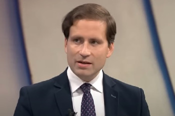 Trump naletěl Putinovi, říká Kovanda. Rusko se nafty zbavuje