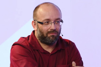 Babiš možná kráčí ve stopách Sobotky a Hamáčka, říká Vidlák